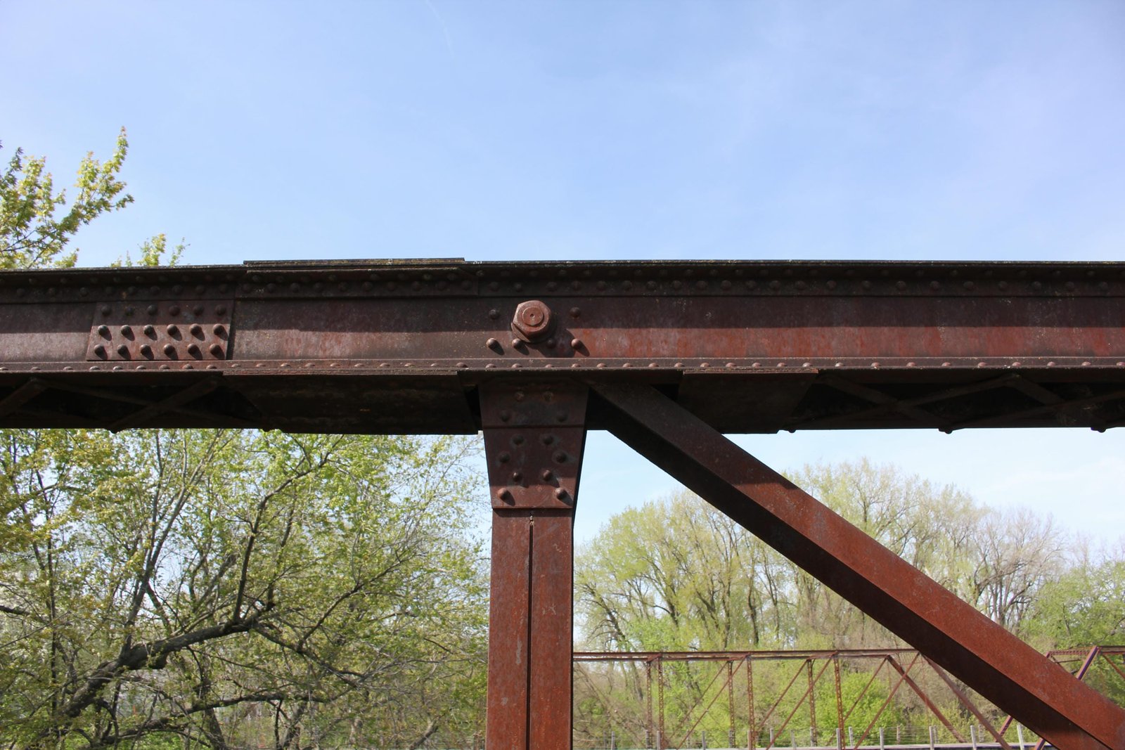 Upper connection